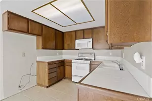 848 W Sierra Madre Ave, Azusa, CA 91702 - Photo 12