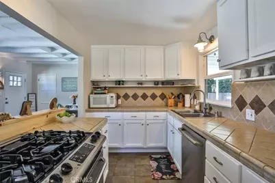 26755 Hemet Street, Hemet, CA 92544 - Photo 10
