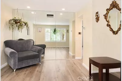8714 Willis, Panorama City, CA 91402 - Photo 4