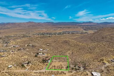 58701 Los Coyotes, Yucca Valley, CA 92284 - Photo 8