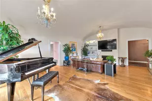 1641 N Crescent Heights, Los Angeles, CA 90069 - Photo 16
