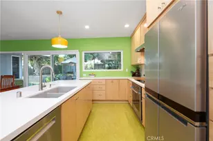 425 Bowling Green Dr, Claremont, CA 91711 - Photo 16