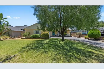739 W E Street, Ontario, CA 91762 - Photo 4