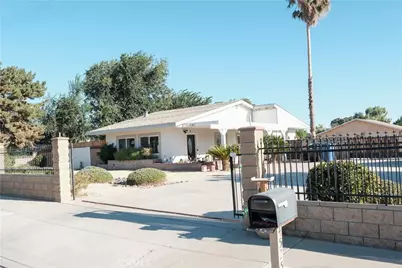4525 W Avenue M12, Lancaster, CA 93536 - Photo 2