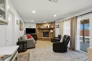 21971 Ramona, Apple Valley, CA 92307 - Photo 14