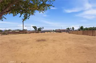21971 Ramona, Apple Valley, CA 92307 - Photo 28