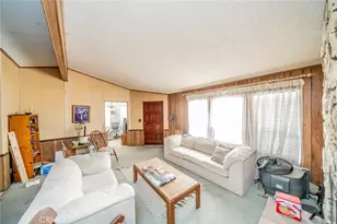 19384 El Rivino Rd, Bloomington, CA 92509 - Photo 8