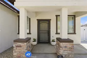 8935 Hydrangea, Hesperia, CA 92344 - Photo 6