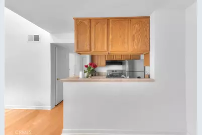 5700 Etiwanda #212, Tarzana, CA 91356 - Photo 12