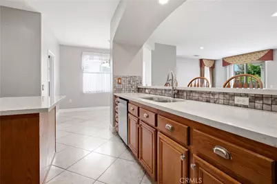 30365 Glen Ellen Circle, Murrieta, CA 92563 - Photo 12