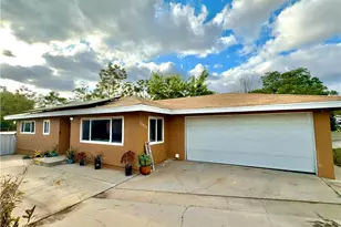12426 2nd, Yucaipa, CA 92399 - Photo 2