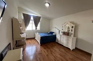 13280 Dronfield Ave, Sylmar, CA 91342 - Photo 12