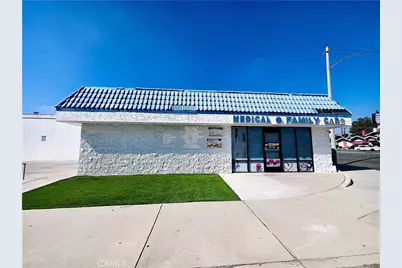 185 -195 E Foothill Boulevard, Rialto, CA 92376 - Photo 2