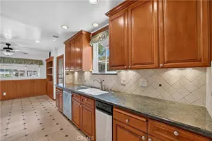 742 Irving, Burbank, CA 91504 - Photo 18