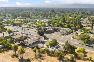 449 447 448 Arrow Hwy, Claremont, CA 91711 - Photo 14