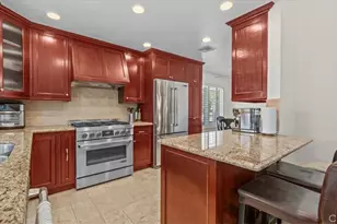 1380 W 14th St, Upland, CA 91786 - Photo 12