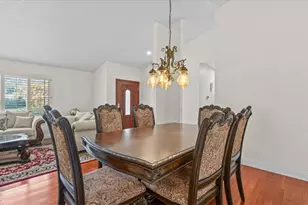 1380 W 14th St, Upland, CA 91786 - Photo 8