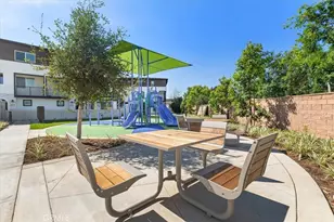 9545 Hannah Wy, Riverside, CA 92503 - Photo 16