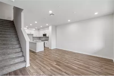 9549 Hannah Way, Riverside, CA 92503 - Photo 16