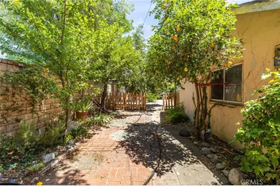 2509 I, La Verne, CA 91750 - Photo 40