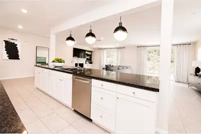 2750 Kings Canyon Drive, Jurupa, CA 92509 - Photo 16