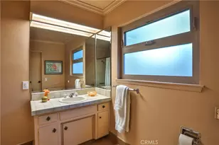 846 W 10th St, Claremont, CA 91711 - Photo 24