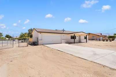 8333 Corona Avenue, Hesperia, CA 92345 - Photo 38
