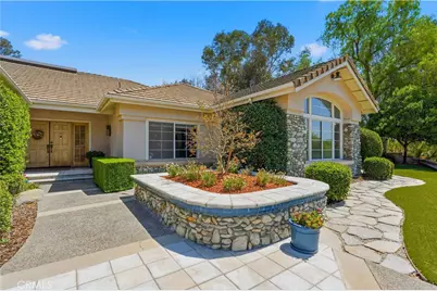 29 Willowbrook, Phillips Ranch, CA 91766 - Photo 6