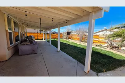 12324 Firefly, Victorville, CA 92392 - Photo 6