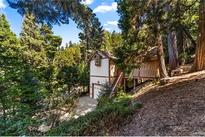 24599 Geneva Dr, Crestline, CA 92325 - Photo 36