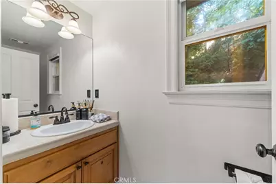 24599 Geneva Dr, Crestline, CA 92325 - Photo 18