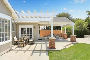 403 S Valley Center Ave, Glendora, CA 91741 - Photo 36