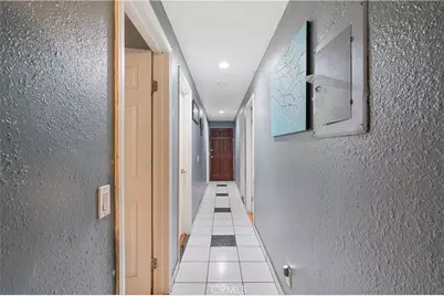 1741 61st Street, Los Angeles, CA 90001 - Photo 12