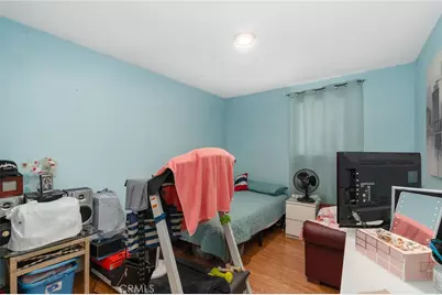 1741 61st Street, Los Angeles, CA 90001 - Photo 18