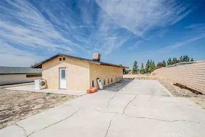 732 S Acacia, Rialto, CA 92376 - Photo 22