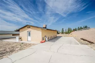 732 S Acacia, Rialto, CA 92376 - Photo 22