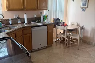 1381 N Glenfinnan, Covina, CA 91722 - Photo 6