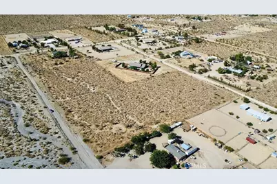 1 Evergreen Road, Pinon Hills, CA 92372 - Photo 38