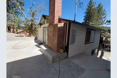 32987 Arrowbear, Running Springs, CA 92382 - Photo 4
