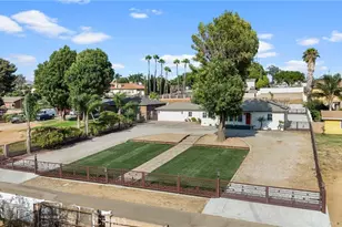 5736 Country Ln, Jurupa Valley, CA 91752 - Photo 46