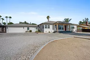 5736 Country Ln, Jurupa Valley, CA 91752 - Photo 42