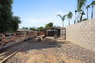 5736 Country Ln, Jurupa Valley, CA 91752 - Photo 36
