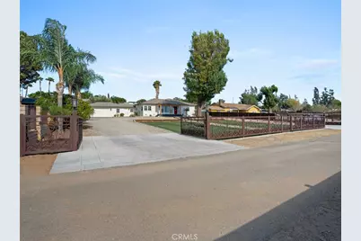 5736 Country Lane, Jurupa Valley, CA 91752 - Photo 44