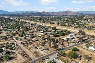 5736 Country Ln, Jurupa Valley, CA 91752 - Photo 54