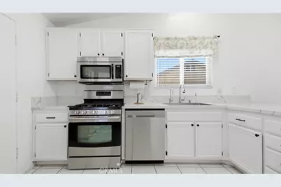 14128 Poplar, Hesperia, CA 92344 - Photo 16