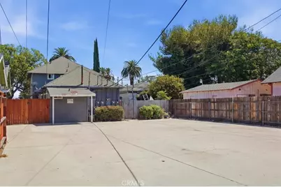 324 W C Street, Ontario, CA 91762 - Photo 2