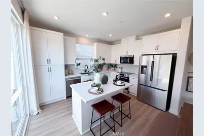 7202 Lisbon Way, Highland, CA 92346 - Photo 8