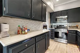 6323 Reseda, Reseda, CA 91335 - Photo 12