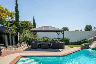 1742 S Candish Avenue, Glendora, CA 91740 - Photo 20