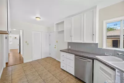 837 N 10th Avenue, Upland, CA 91786 - Photo 14